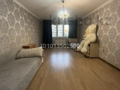 2-бөлмелі пәтер · 80 м² · 6/12 қабат, мкр Жетысу-3 55 — Абая момушулы, бағасы: 300 000 ₸ в Алматы, Ауэзовский р-н