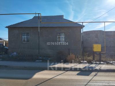 Продажа домов и дачи в Шымкенте: Отдельный дом · 3 комнаты · 60 м² · 8 сот., мкр Бозарык , Мкр Бозарык, ул. Уста Мухаммед за 20 млн 〒 Отдельный дом · 3 комнаты · 60 м² · 8 сот., мкр Бозарык , Мкр Бозарык, ул. Уста Мухаммед за 20 млн 〒 в Шымкенте, Абайский р-н
