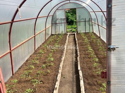 Дача · 2 комнаты · 30 м² · 11.75 сот., мкр Фёдоровка 15 — Сливовая 15 за ~ 6.6 млн 〒 в Караганде, Казыбек би р-н