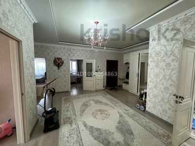 4-комнатная квартира · 135 м² · 3/5 этаж, Старый город, Яншина 22 — Некрасова Яншина за 43.5 млн ₸ в Актобе