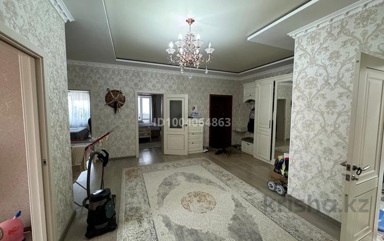 4-бөлмелі пәтер · 135 м² · 3/5 қабат, Старый город, Яншина 22 — Некрасова Яншина, бағасы: 43.5 млн ₸ в Актобе — фото 2