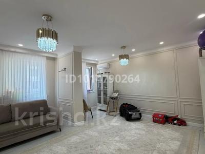 2-бөлмелі пәтер · 92.4 м² · 2/8 қабат, Нурсая-3 ш/а., Абулхаир хана, бағасы: 48 млн ₸ в Атырау, мкр Нурсая-3