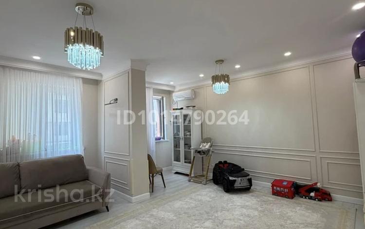 2-комнатная квартира · 92.4 м² · 2/8 этаж, мкр Нурсая-3, Абулхаир хана за 48 млн ₸ в Атырау — фото 2