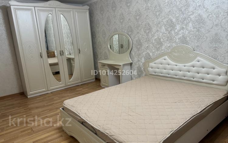 1-комнатная квартира · 35 м² · 1/10 этаж, Суворова 8 за 150 000 ₸ в Павлодаре — фото 2