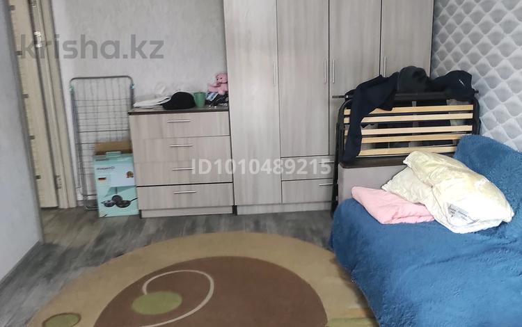1-бөлмелі пәтер · 32.7 м² · 2/4 қабат, мкр №9 36, бағасы: 27 млн ₸ в Алматы, Ауэзовский р-н — фото 2