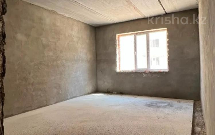 2-бөлмелі пәтер · 74 м² · 2/8 қабат, 41-й мкр 4, бағасы: 13 млн ₸ в Актау — фото 2