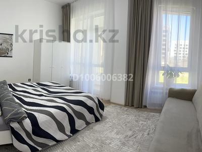 3-комнатная квартира · 90 м² · 1/6 этаж, Кабанбай батыра 60 за 450 000 ₸ в Астане, Есильский р-н