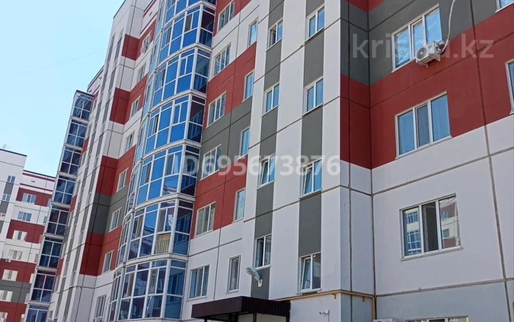 3-комнатная квартира · 70 м² · 1/9 этаж, Шмидта Айткалиева 14 — Мкр 31 школы за 32 млн 〒 в Уральске — фото 2