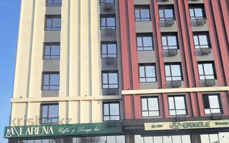 4-комнатная квартира · 208 м² · 9/10 этаж, Байтурсынова 62А — Мәделі Қожа за 99 млн ₸ в Шымкенте, Абайский р-н — фото 2
