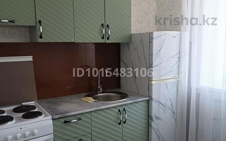 2-комнатная квартира · 44 м² · 3/5 этаж, Ауезова 47 — Достык, СШ 4, Смолл, Вокзал за 90 000 ₸ в Аксу — фото 2