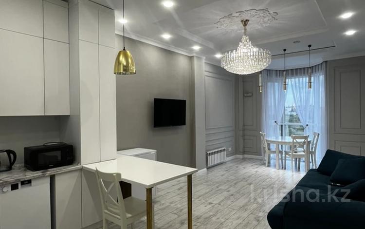 3-комнатная квартира, 94.6 м², 8/9 этаж помесячно, Туран 3