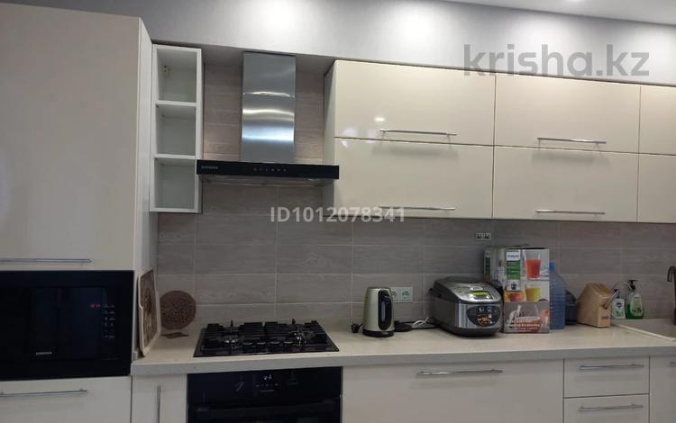 2-комнатная квартира · 70 м² · 3/6 этаж, 28-й мкр 27 за 27 млн ₸ в Актау — фото 2