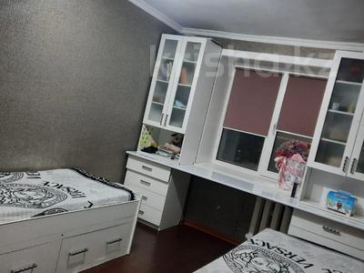 2-комнатная квартира, 54 м², 8/9 этаж, Батыр-Баяна 7 за 18.4 млн 〒 в Петропавловске
