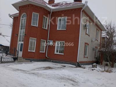 Жеке үй · 6 бөлме · 320 м² · 35 жүзд., Шубина 2/2 — Магазин электро комплект, бағасы: 150 млн ₸ в Уральске