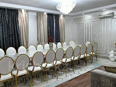 Дом · 10 комнат · 200 м², Журба за 60 000 ₸ в 