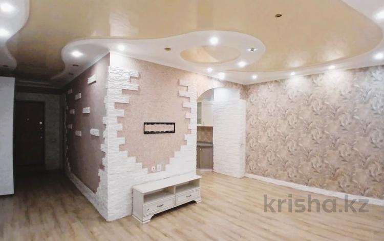 3-бөлмелі пәтер · 85.4 м² · 4/6 қабат, Жаңа қала ш/а., Ержанова 18/6, бағасы: 53 млн ₸ в Караганде, Казыбек би р-н — фото 2