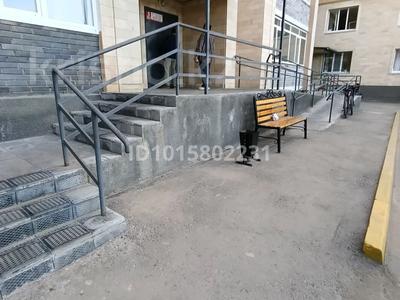 2-комнатная квартира · 80.8 м² · 1/9 этаж, Оракбаева 1А за 27.5 млн ₸ в Уральске