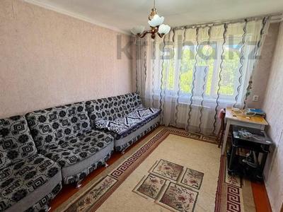2-бөлмелі пәтер · 40 м² · 4/4 қабат, ул. Жансугурова 100, бағасы: 13.3 млн ₸ в Талдыкоргане, военный городок Улан