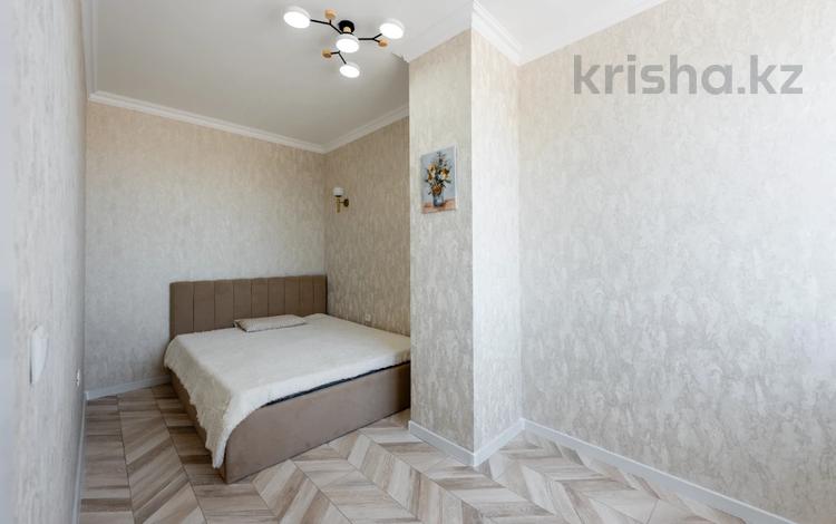 2-комнатная квартира · 42.1 м² · 7/7 этаж, Аль фараби 10 за 28 млн ₸ в Астане, Есильский р-н — фото 3