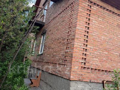 Отдельный дом · 4 комнаты · 110 м² · 12 сот., Рауан 10 за 20.4 млн 〒 в Усть-Каменогорске