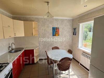Часть дома · 3 комнаты · 70 м² · 8 сот., пос Кенеса Нокина, Кабылиса жырау 15-4 за 12.5 млн ₸ в Актюбинской обл.