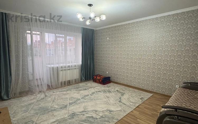 2-комнатная квартира · 84 м² · 5/5 этаж, мкр. Алтын орда 10г/2 за 26.7 млн 〒 в Актобе — фото 2