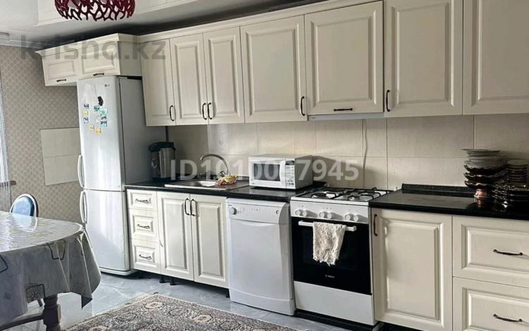 Дом · 3 комнаты · 100 м², Рабочая 18 — Ж/вокзал за 50 000 ₸ в Семее — фото 2