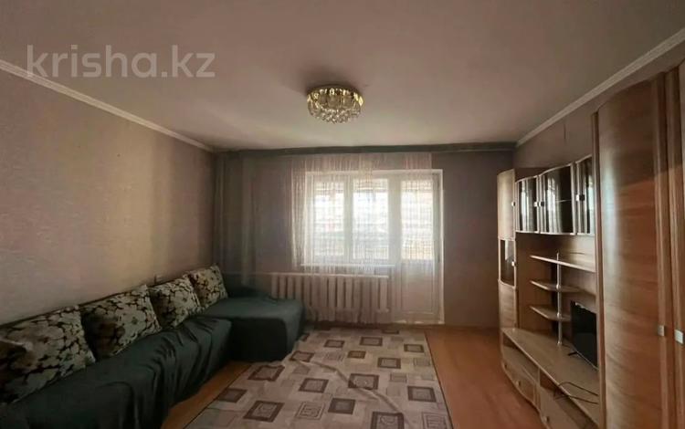 3-комнатная квартира · 70 м² · 10/12 этаж, Назарбаева 173 за 200 000 ₸ в Талдыкоргане — фото 2
