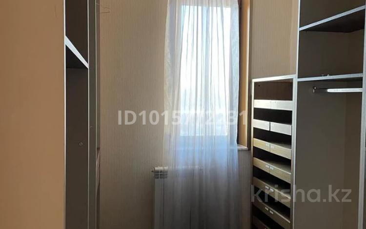 4-комнатная квартира · 190 м² · 4/18 этаж, Ахмет Байтурсынулы 1 за 1.1 млн ₸ в Астане, Сарайшык р-н — фото 9