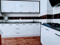 3-бөлмелі пәтер · 95 м² · 10/10 қабат, мкр Акбулак, Чуланова 155 — Рыскулова Момышулы, бағасы: 38.5 млн ₸ в Алматы, Алатауский р-н