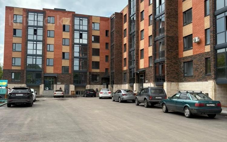 3-бөлмелі пәтер · 106.7 м² · 5/5 қабат, Ленинградская, бағасы: ~ 42.7 млн ₸ в Петропавловске — фото 2