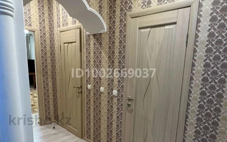 2-бөлмелі пәтер · 70 м² · 6/7 қабат, Назарбаева, бағасы: 39.5 млн ₸ в Уральске — фото 2
