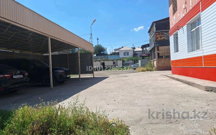 2-бөлмелі пәтер · 53 м² · 2/2 қабат, ул. Казыбек Би 21Г, бағасы: 9 млн ₸ в Туркестанской обл. — фото 2