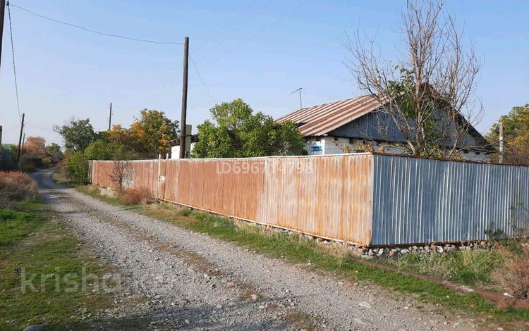 Дача · 3 комнаты · 90 м² · 12 сот., Кулжинский тракт Кировец — Кулжинский тракт выше поворота иссык метров 700 магазин Карлыгаш 2 линия за 6 млн 〒 в Есик — фото 2