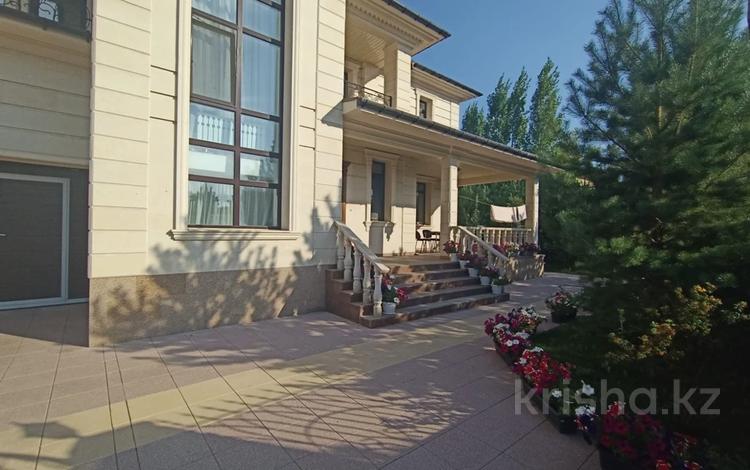 7-комнатный дом помесячно, 550 м², Панфилова за 3.5 млн 〒 в Астане, Алматы р-н — фото 11