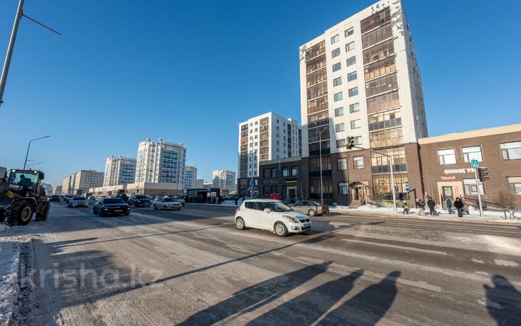 2-бөлмелі пәтер · 75 м² · 9/10 қабат, А. Байтурсынова 43/4, бағасы: 31.3 млн ₸ в Астане, Сарайшык р-н — фото 10