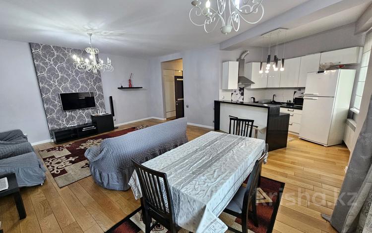 2-комнатная квартира · 95 м² · 5/18 этаж, Курмангазы 145 за 400 000 ₸ в Алматы, Алмалинский р-н — фото 2