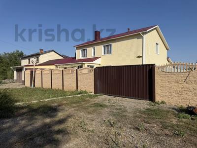 Отдельный дом · 7 комнат · 266 м² · 10 сот., Торайгырова 12 за 71 млн ₸ в Усть-Каменогорске