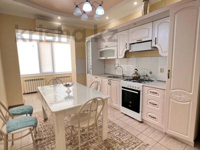 3-бөлмелі пәтер · 100 м² · 3/3 қабат, Даумова 71/4 — Парк Кирова, бағасы: 39 млн ₸ в Уральске