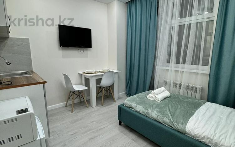 1-бөлмелі пәтер · 15 м² · 8/9 қабат, Максут Нарикбаев, бағасы: 12 000 ₸ в Астане, Нура р-н — фото 2