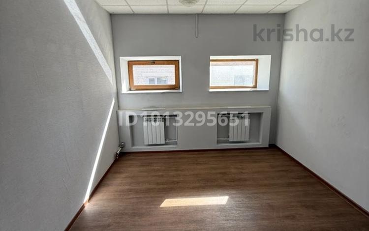 Кеңселер · 11.3 м², бағасы: 85 000 ₸ в Павлодаре — фото 2