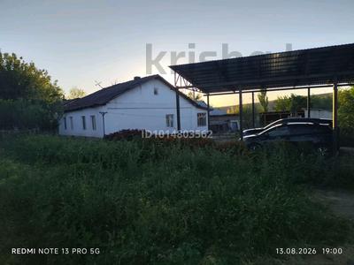 Жеке үй · 4 бөлме · 75 м² · 15 жүзд., Хан тағы, 40 кепе Достық көшесі 160 — Мешіттің қасында орналасқан үй, бағасы: 11 млн ₸ в Кентау