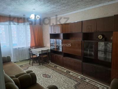 2-комнатная квартира · 43.5 м² · 3/5 этаж, 410квартал 13 — Смотровой поликлиники за 14.9 млн 〒 в Семее