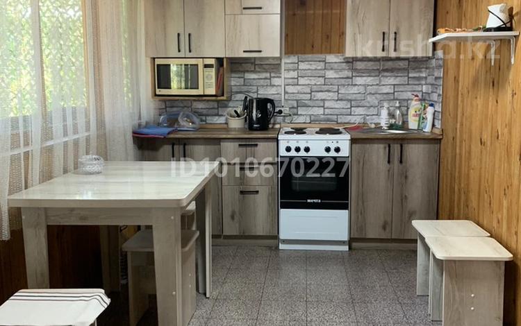 Дом · 2 комнаты · 60 м², Дом на бухтарме б/о Орион 19 за 15 000 〒 в Усть-Каменогорске — фото 14