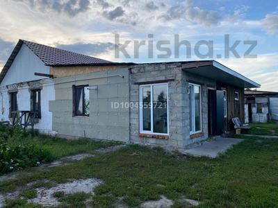 Отдельный дом · 4 комнаты · 100 м² · 12.96 сот., Кирпичная 8 — 50 лет октября за 28 млн 〒 в Рудном