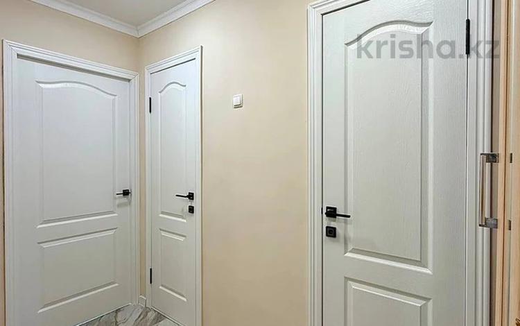 3-комнатная квартира · 60 м² · 9/9 этаж, Сатпаева 54 за 20.5 млн ₸ в Атырау — фото 2