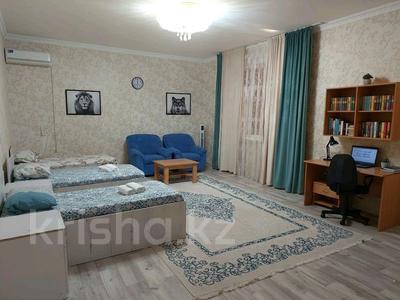 3-комнатная квартира · 120 м² · 5/15 этаж, 17-й мкр 1 за 15 990 〒 в Актау