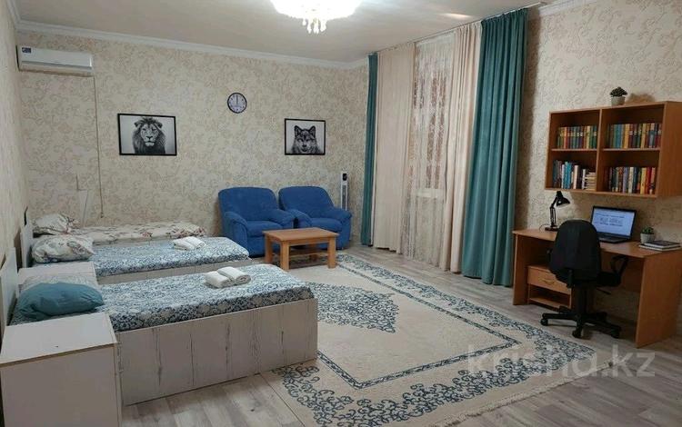 3-комнатная квартира · 120 м² · 5/15 этаж, 17-й мкр 1 за 15 990 ₸ в Актау — фото 48