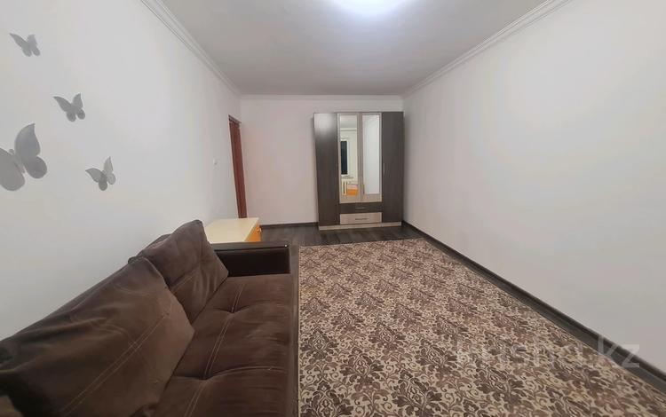 1-бөлмелі пәтер · 32 м² · 1/4 қабат, №5 ш/а. — Абая, бағасы: 250 000 ₸ в Алматы, Ауэзовский р-н — фото 2