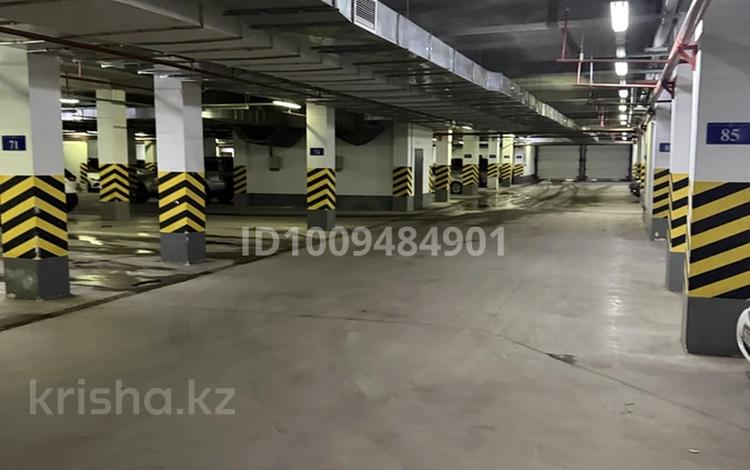 Паркинг · 20 м² · Кабанбай батыра 46 — Керей и Жанибек Ханов за 3 млн ₸ в Астане, Есильский р-н — фото 2